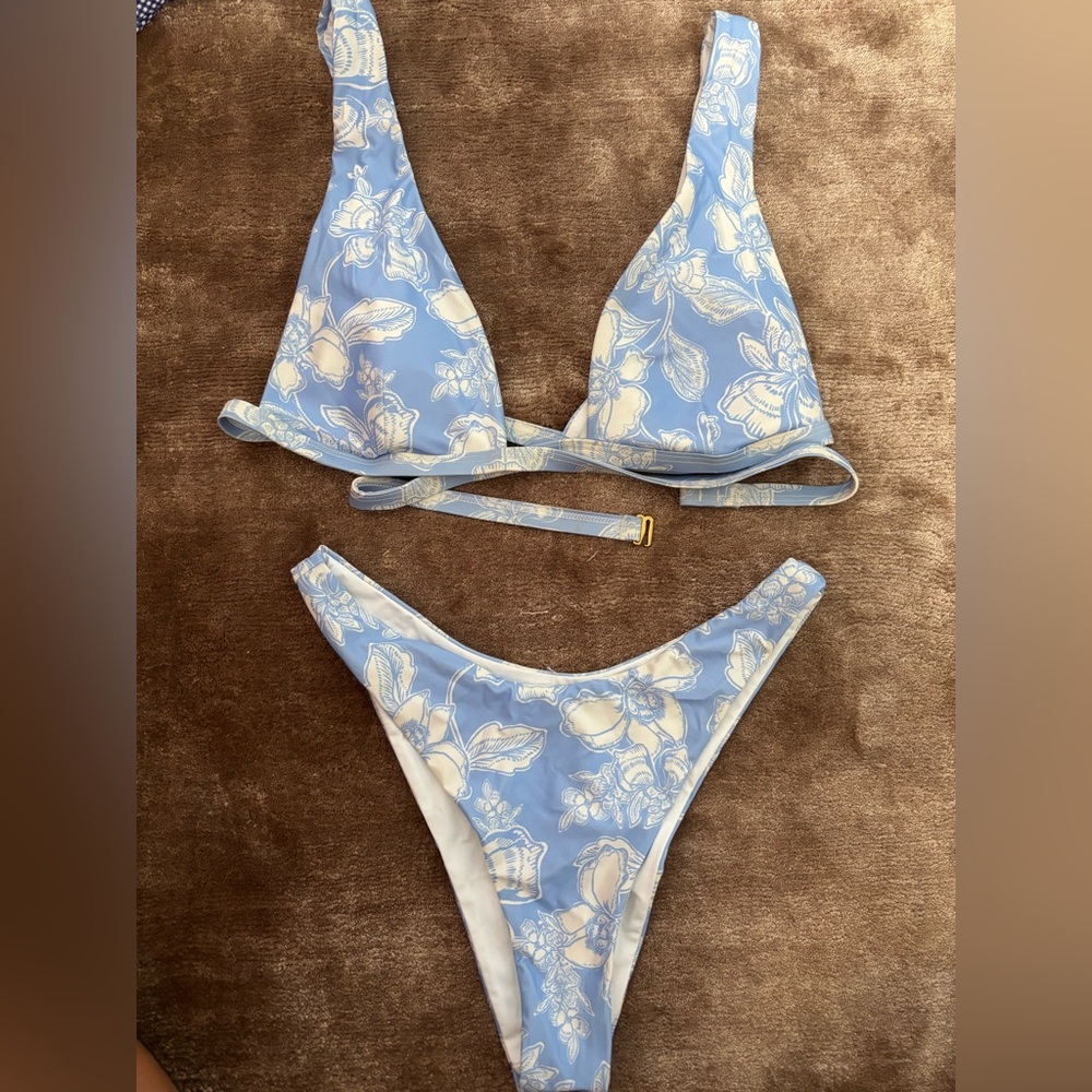 L Space blue and white floral bikini